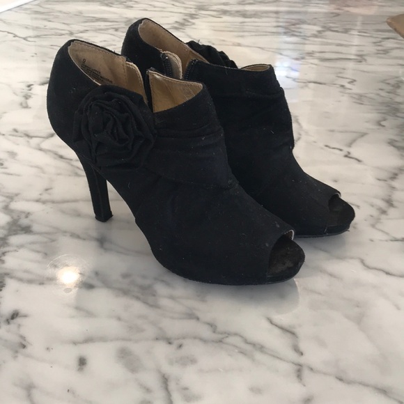 target Shoes - black heels